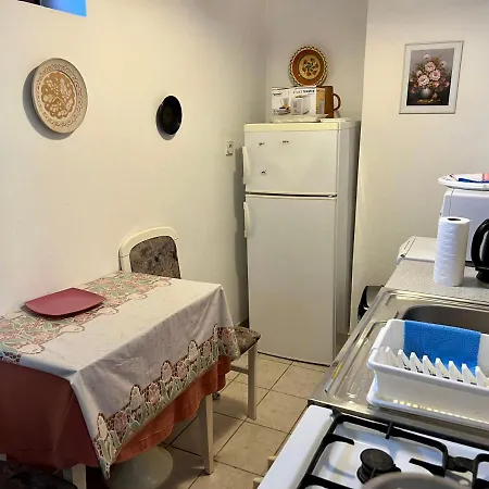Orosz Apartmanhaz Gyula Exterior photo